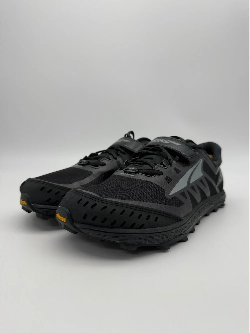 Altra King MT 2 Womens Trail Running Shoes Black Vibram Size 10
